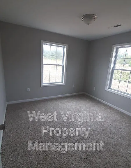 732 Circleview Dr — Photo 9