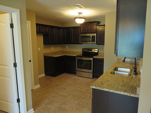 4th image of 5898 Mattew Dr