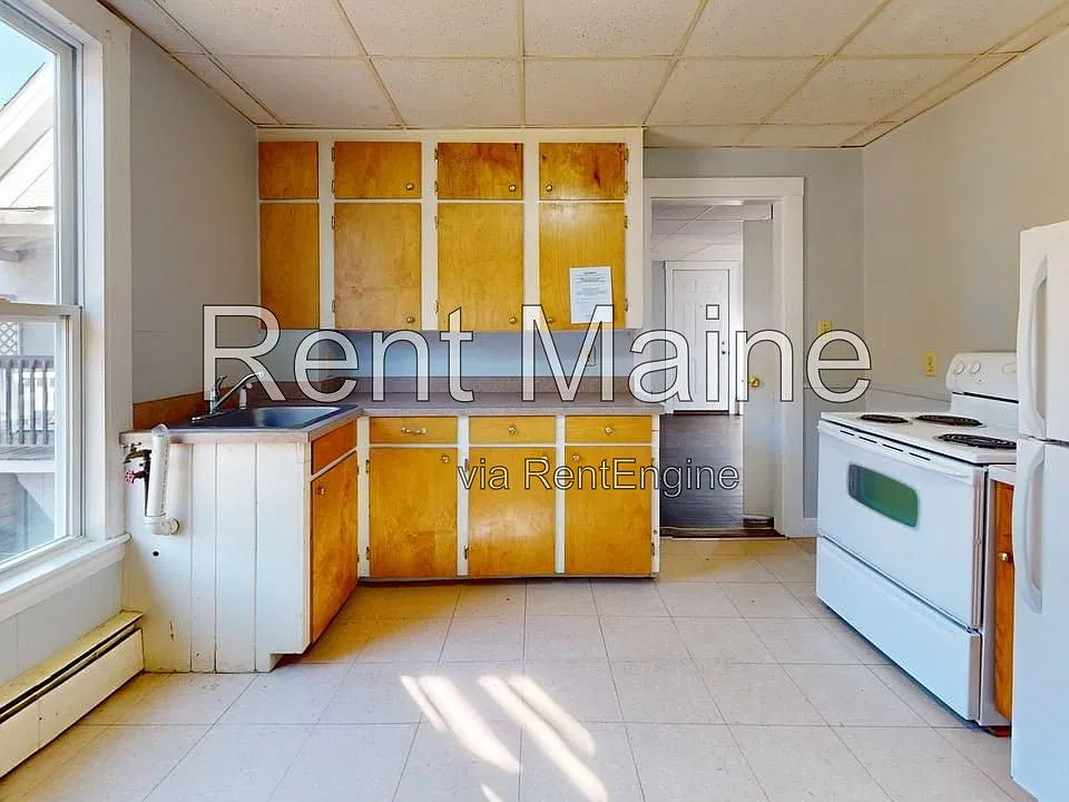 64 Elm St #3
