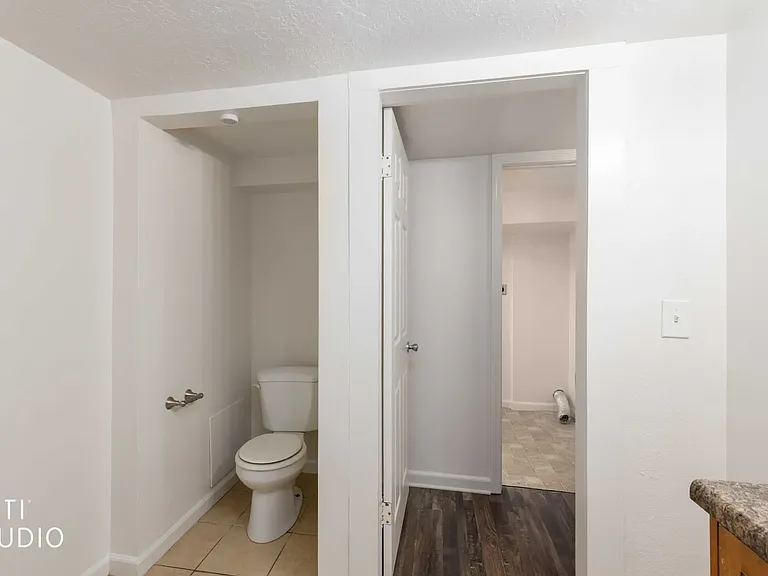 2174 Jefferson Ave #2186 — Photo 12