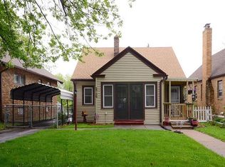 2756 Iowa St, Omaha, NE 68112