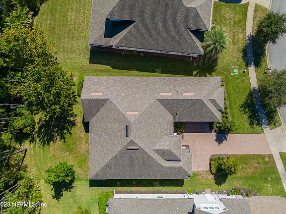 4th image of 417 PORTSMOUTH BAY Avenue