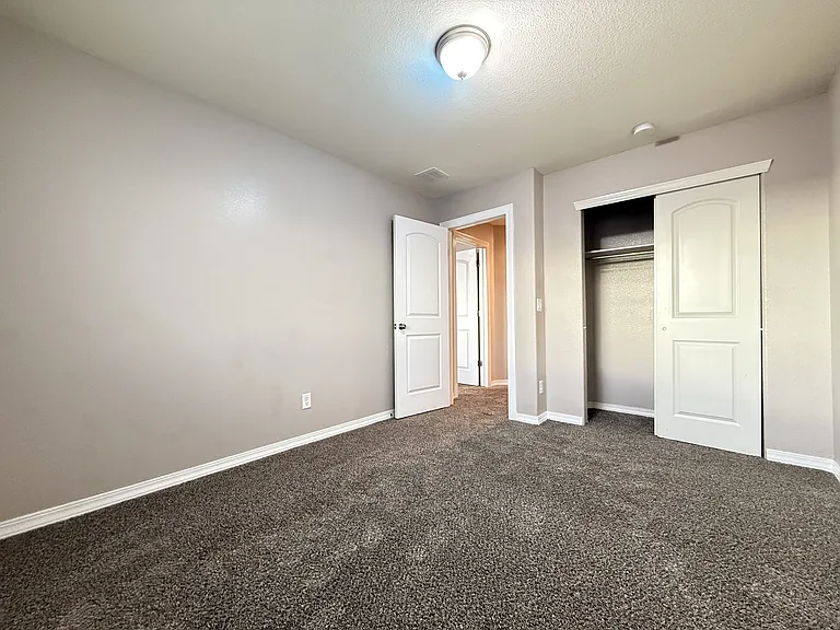 1028 Flyer Pl — Photo 51