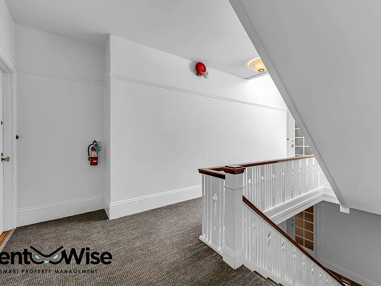 1341 Union St #10 — Photo 49