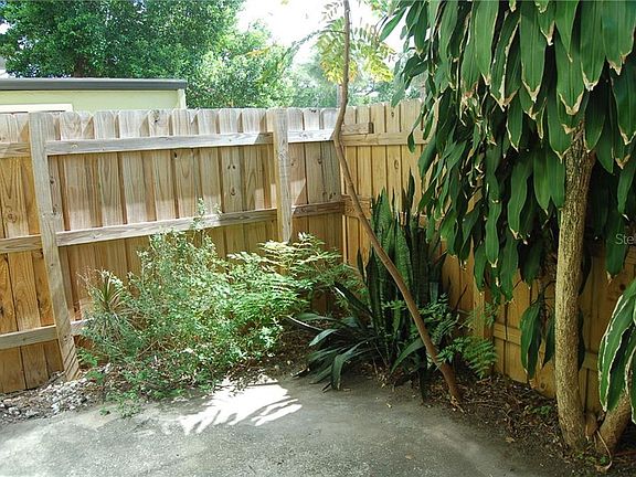 4th image of 3263 Oak Lake Pl #132