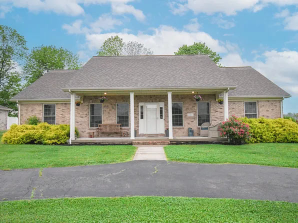 60 Bittersweet Ct, Seymour, IN 47274