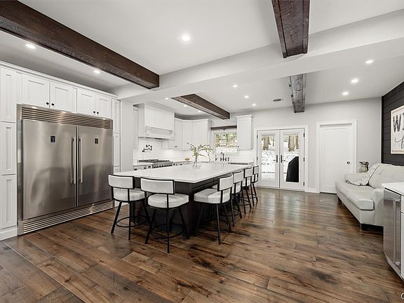 4th image of 28 Jordan Rd