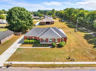 101 Stetson Dr, Harvest, AL 35749