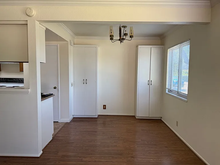 5911 Birch St #3 — Photo 3