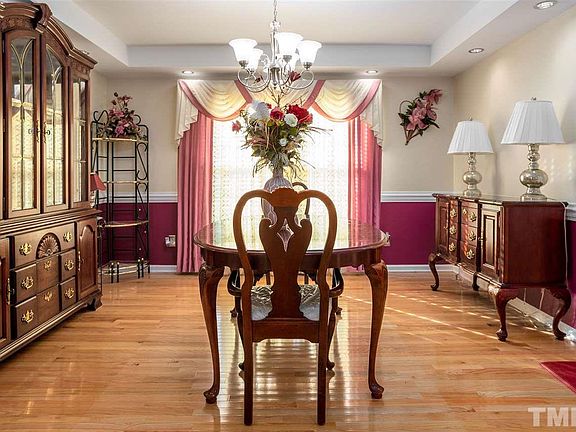 3rd image of 5022 Wineberry Dr