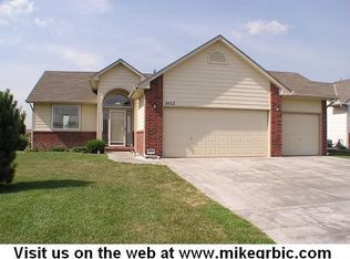 2602 E Elk Run Ct, Wichita, KS 67219