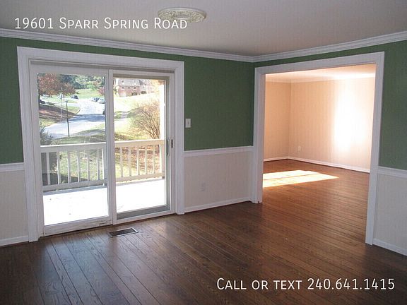 4th image of 19601 Sparr Spring Rd