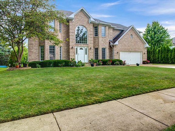 2nd image of 428 Anita Dr