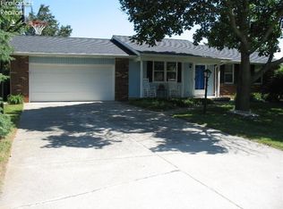 135 Warnecke Dr, Clyde, OH 43410
