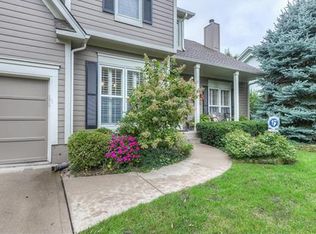 5111 W 157th Pl, Overland Park, KS 66224