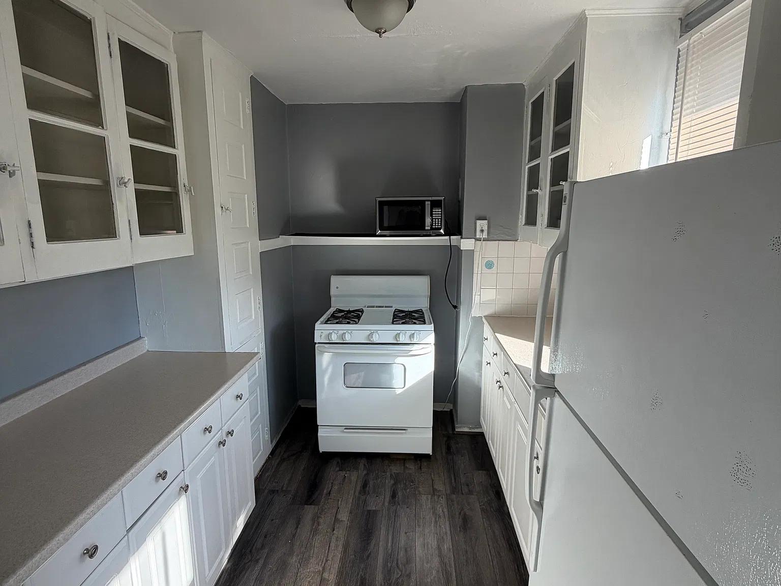 2 bed, 650 sqft, $1,250 — Photo 4