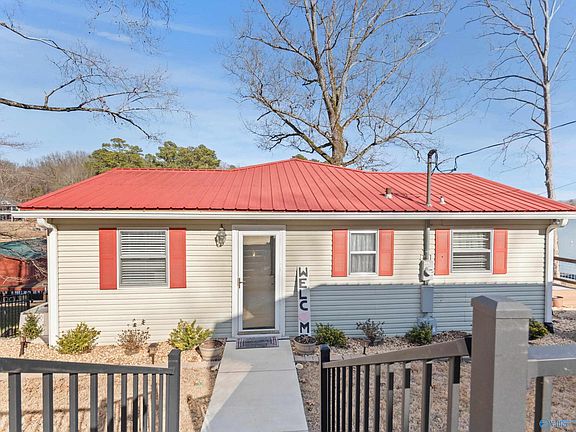 3rd image of 500 Elk River Shores Dr