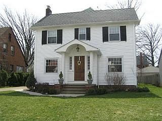 21221 Maplewood