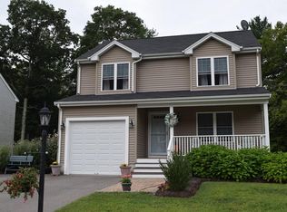 937 Dighton Woods Cir, Dighton, MA 02715