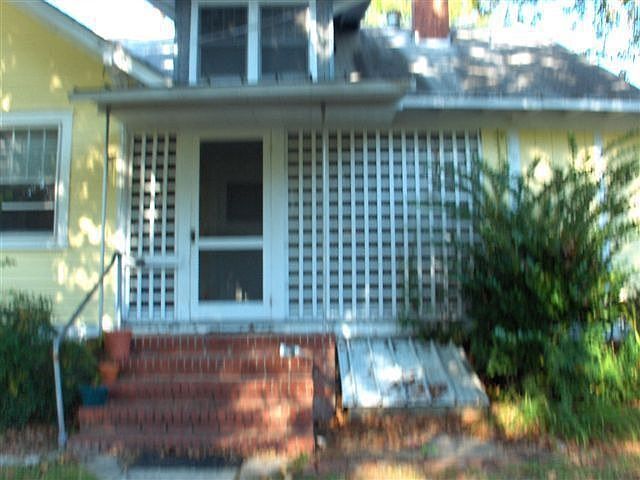1st image of 205 S 1st St