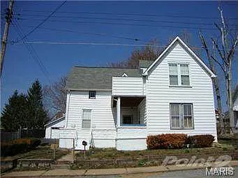 929 Wachtel Ave photo 1