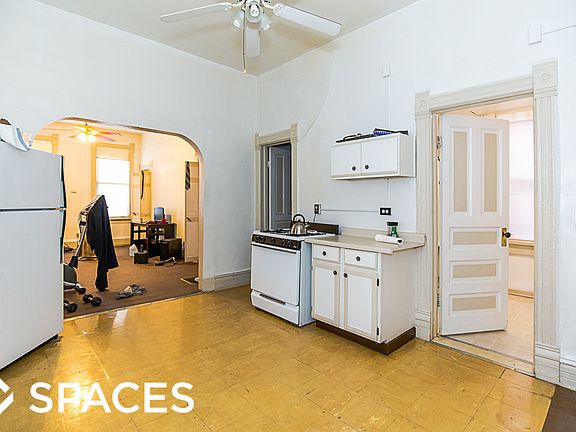 4th image of 3108 N Western Ave APT 1R