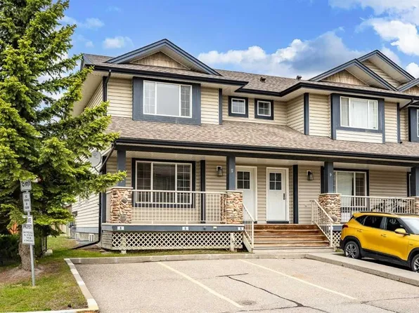 5 E Citadel Point NW, Calgary, AB T3G 5L2