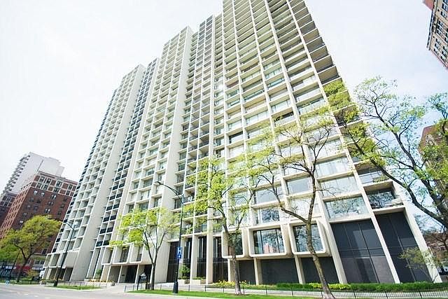 1st image of 3200 N Lake Shore Dr APT 1405
