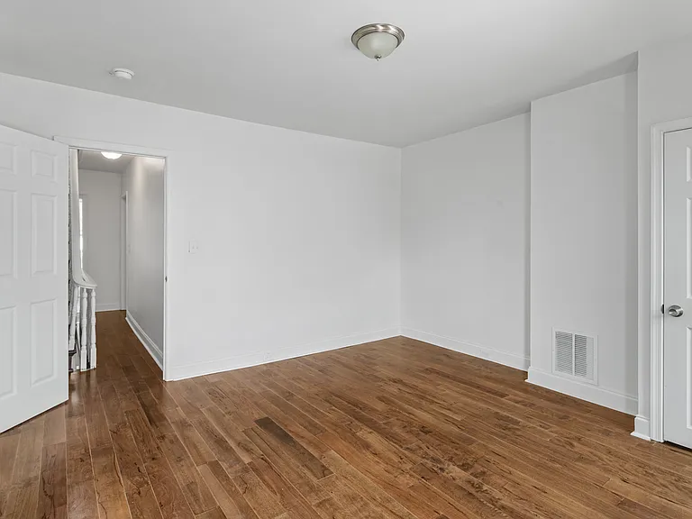 125 Ripka St — Photo 21