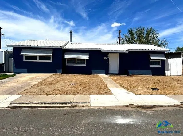 120 Manzanita St, Herlong, CA 96113