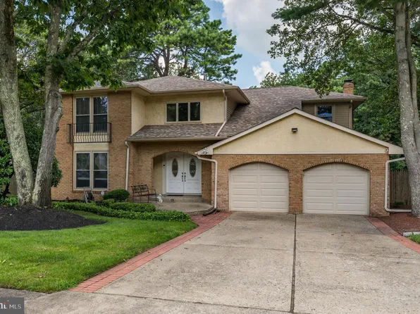 17 Acorn Hill Dr, Voorhees, NJ 08043