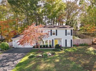 1106 Viking Dr, Knoxville, TN 37932