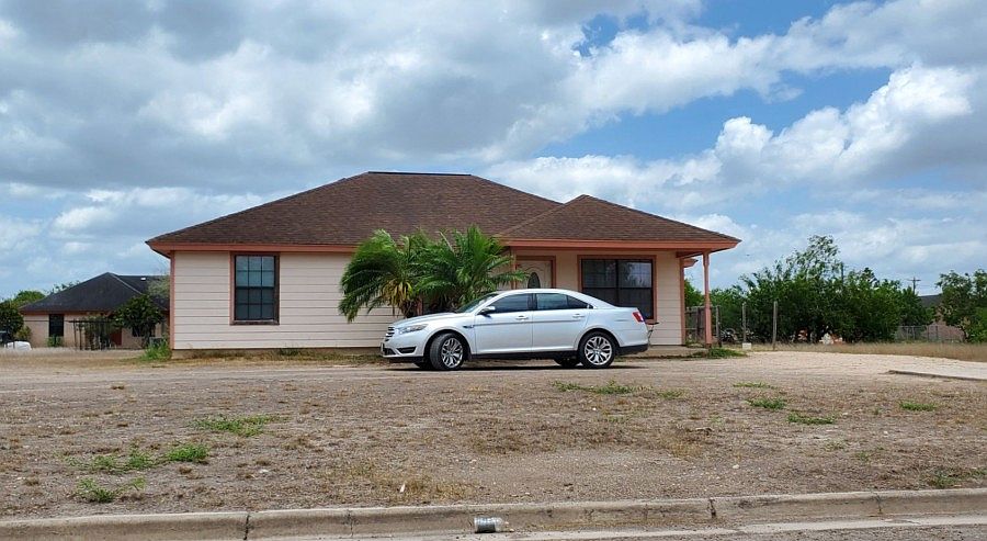 2917 Del Rio Dr E, San Benito, TX 78586 | Zillow