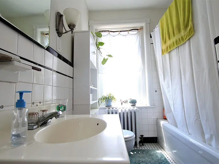 3718 Spring Garden St #3 — Photo 5