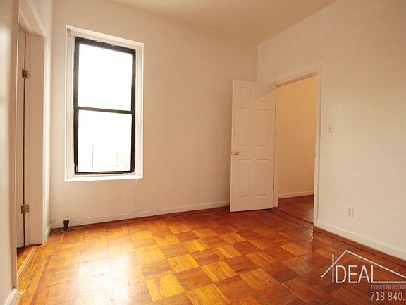 4th image of 718 Degraw St #2