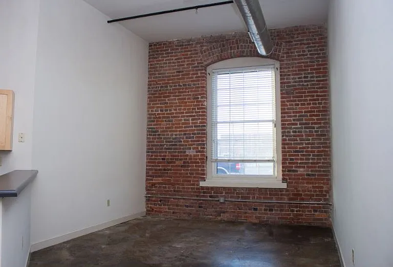 Eagle Mill Apartments — Photo 11