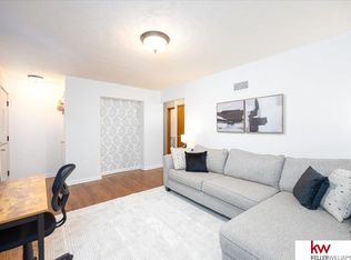 5321 Spring St, Omaha, NE 68106