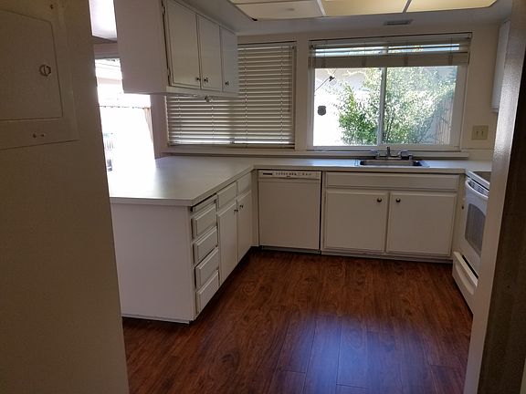 4th image of 7082 Coral Gables Cir