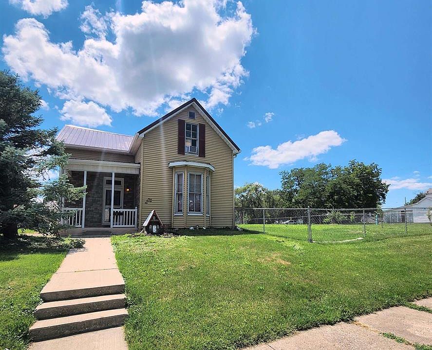 922 Bank St, Keokuk, IA 52632 MLS 6310015 Zillow