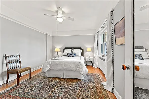 Sold by Exclusive Properties Sotheby's International Realty | media 33