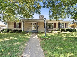 206 Cladorbon Dr, Cynthiana, KY 41031