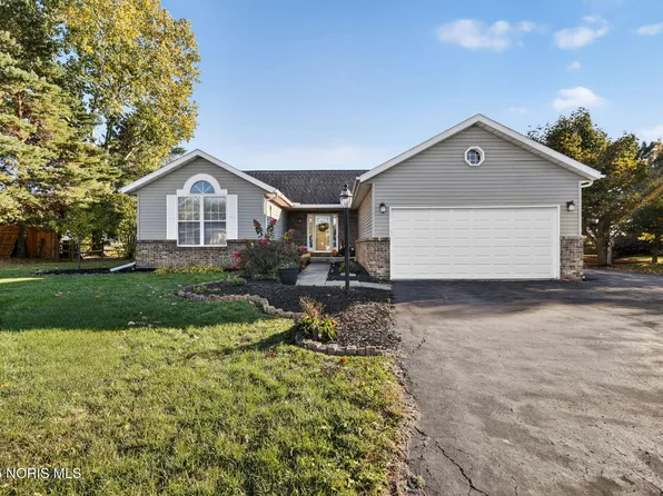 925 W Melrose Ave, Findlay, OH 45840