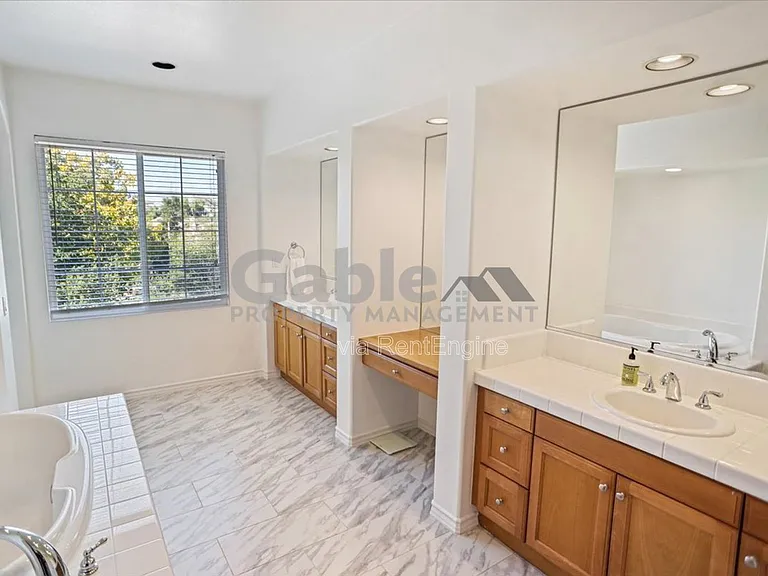 26155 Lone Rock Ct — Photo 15