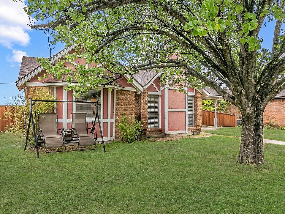 1st image of 115 Amy Dr