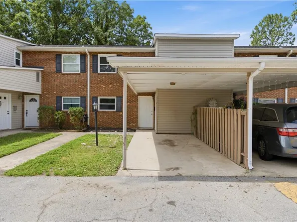 2215 Shadow Valley Rd APT C, High Point, NC 27265