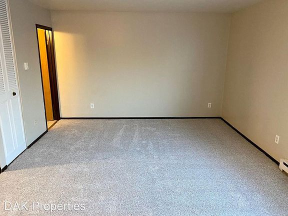 5th image of 1230 E Singer Cir APT 107