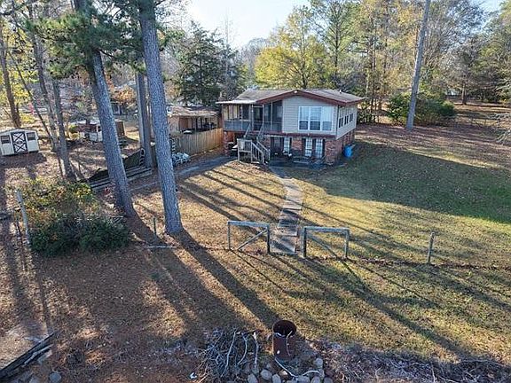 4th image of 150 Jerry Watson Ln