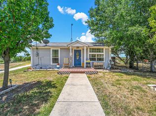 444 Mesa Rd, Waxahachie, TX 75167