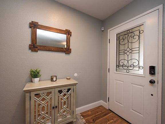 3rd image of 2426 College Park Circle