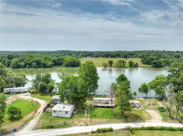 7946 SE Watermelon Ln, Galena, KS 66739